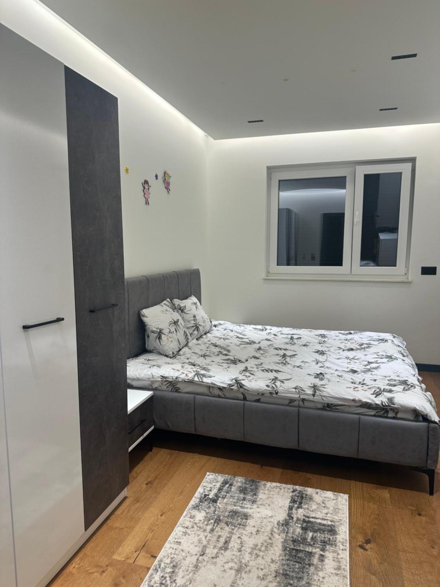Skyline Exclusive Apartment Peje Exterior photo